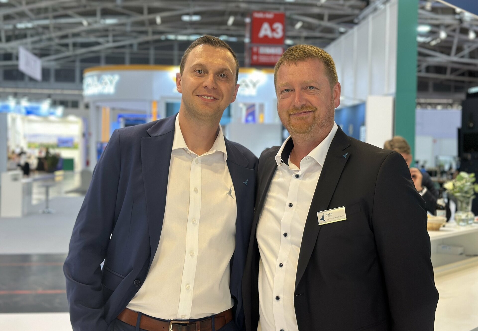 Transport Logistic Trade Fair 2025 - Impressions (two men)